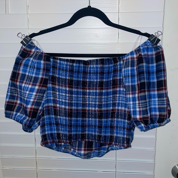 New $5 with 2+ bundle. Plaid off the shoulder crop top - Picture 2 of 3